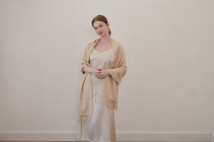 The Signature Cashmere Drea - Oat