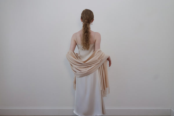 The Signature Cashmere Drea - Oat