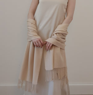 The Signature Cashmere Drea - Oat